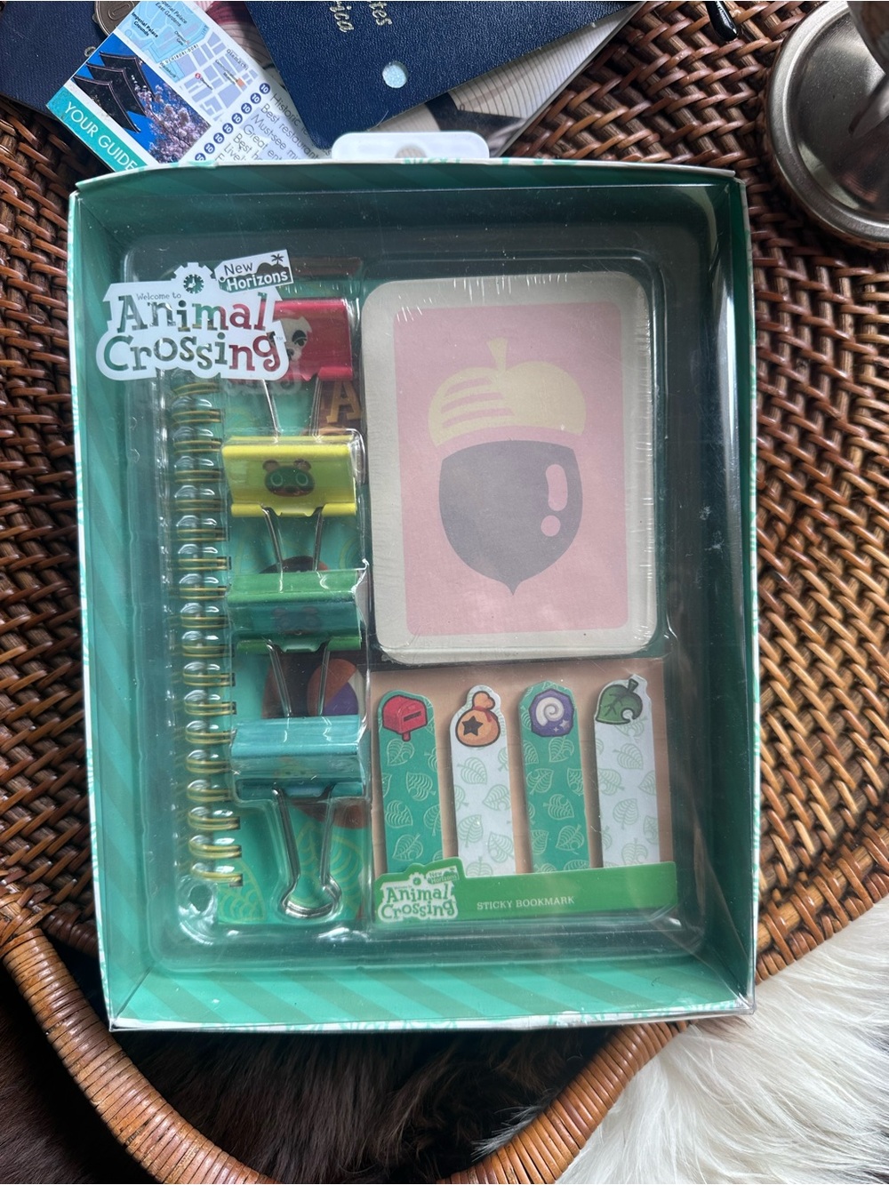 Nintendo Animal Crossing: New Horizons Stationary Set New in Box